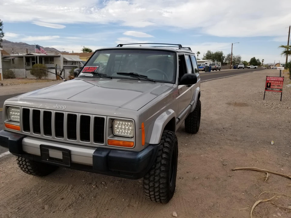 2001 Jeep XJ Cherokee - Image 6 of 31