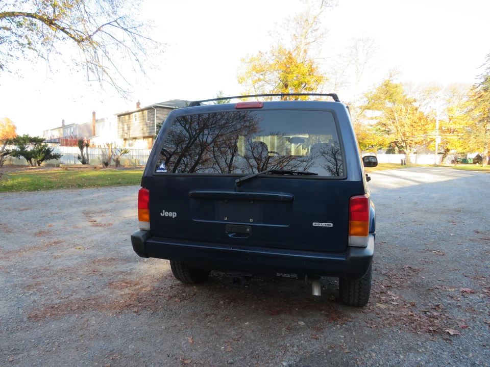 2001 Jeep XJ Cherokee - Image 24 of 31