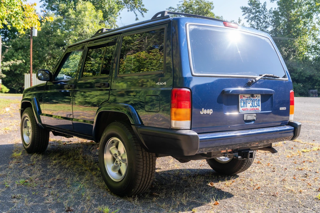2001 Jeep XJ Cherokee - Image 7 of 31