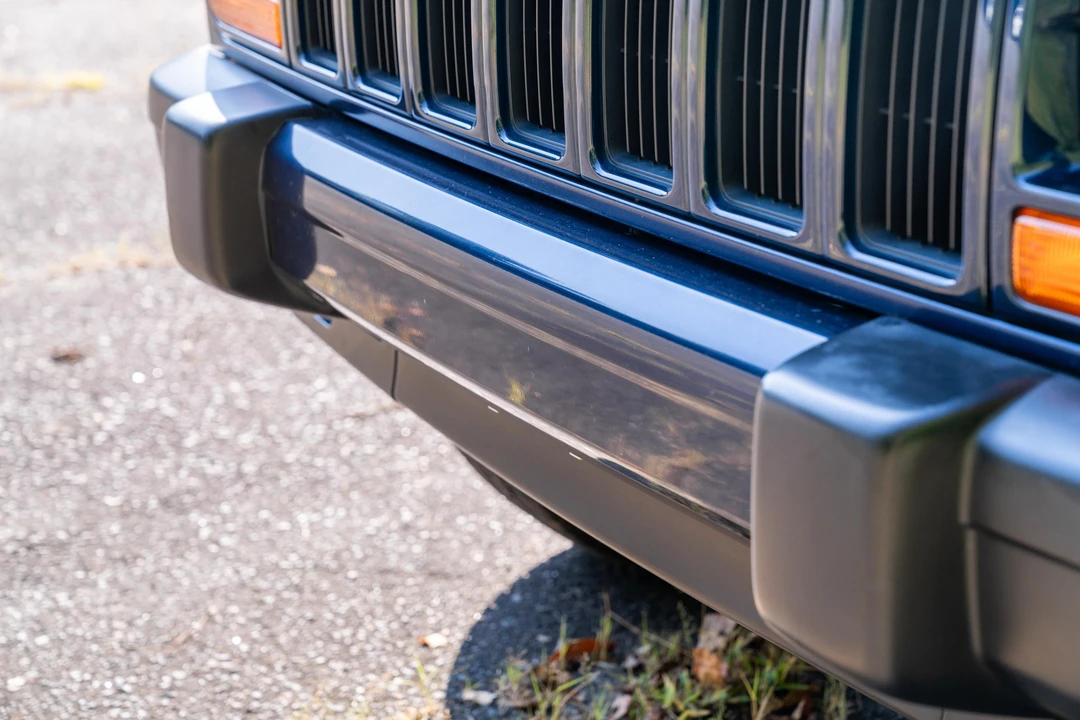 2001 Jeep XJ Cherokee - Image 25 of 31