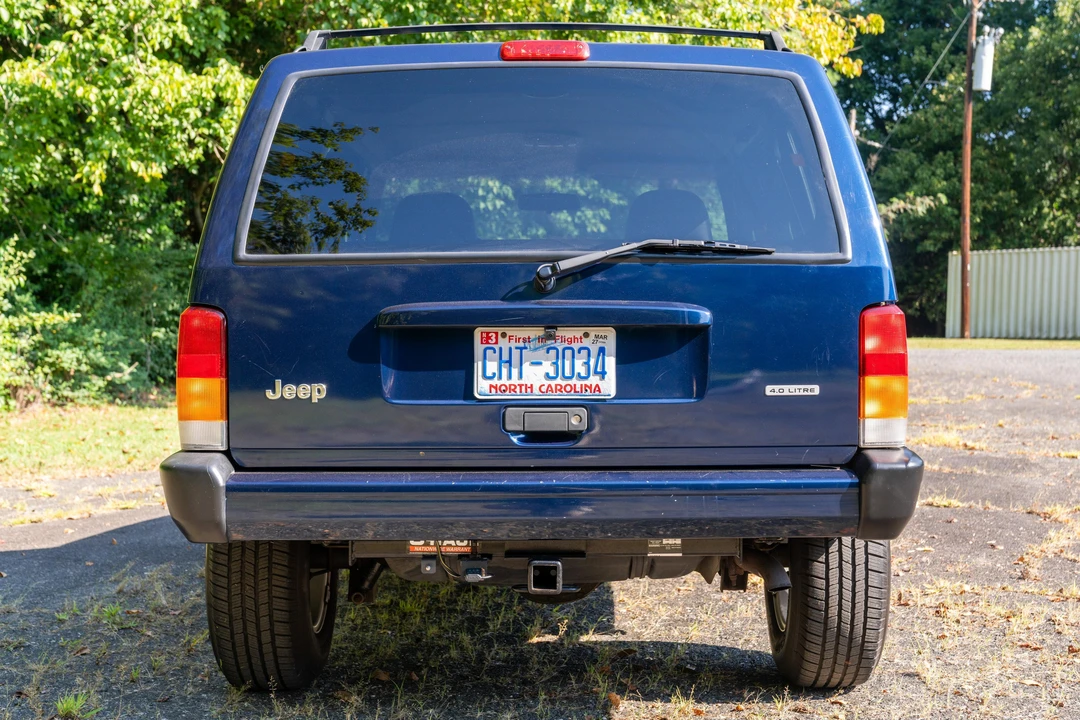 2001 Jeep XJ Cherokee - Image 5 of 31