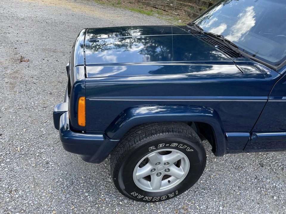 2001 Jeep XJ Cherokee - Image 9 of 31