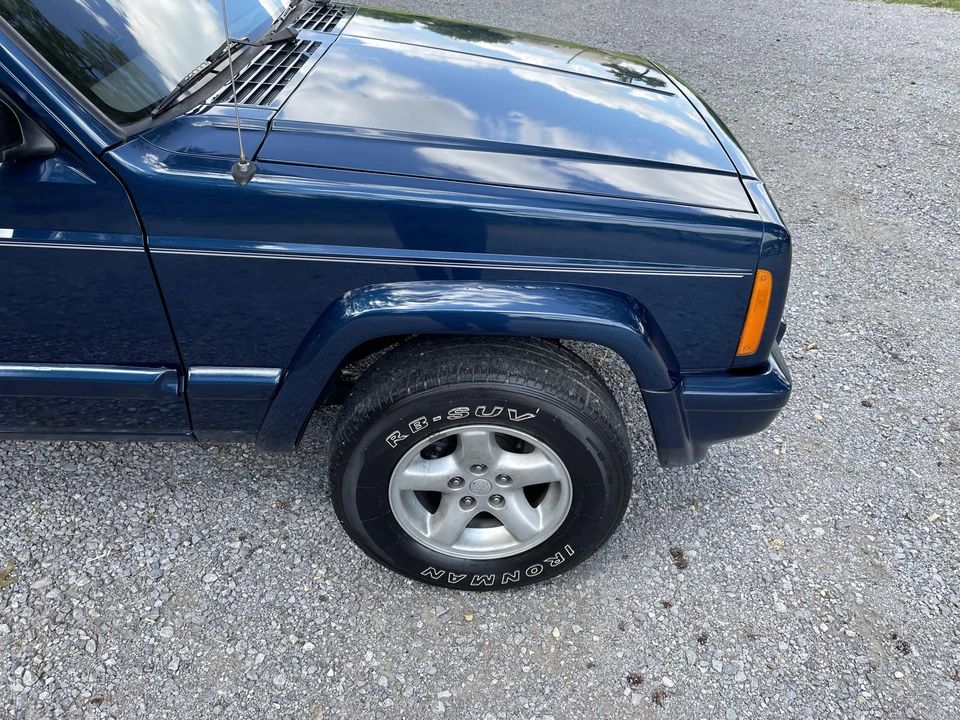 2001 Jeep XJ Cherokee - Image 26 of 31