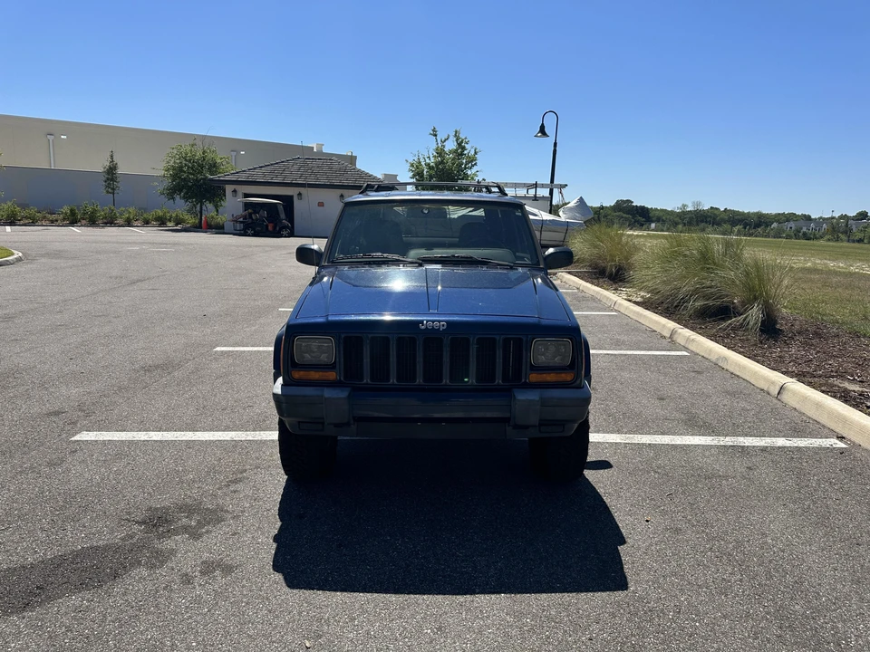 2001 Jeep XJ Cherokee - Image 7 of 31