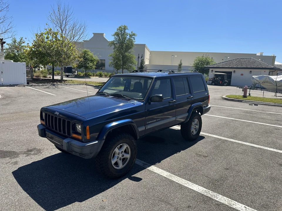 2001 Jeep XJ Cherokee - Image 13 of 31