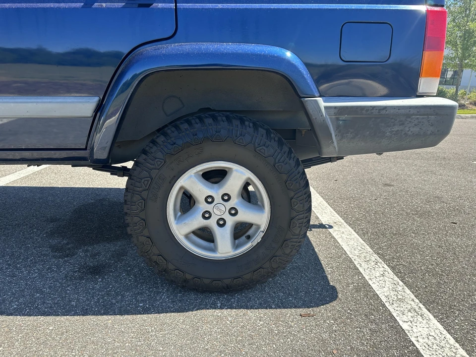 2001 Jeep XJ Cherokee - Image 30 of 31