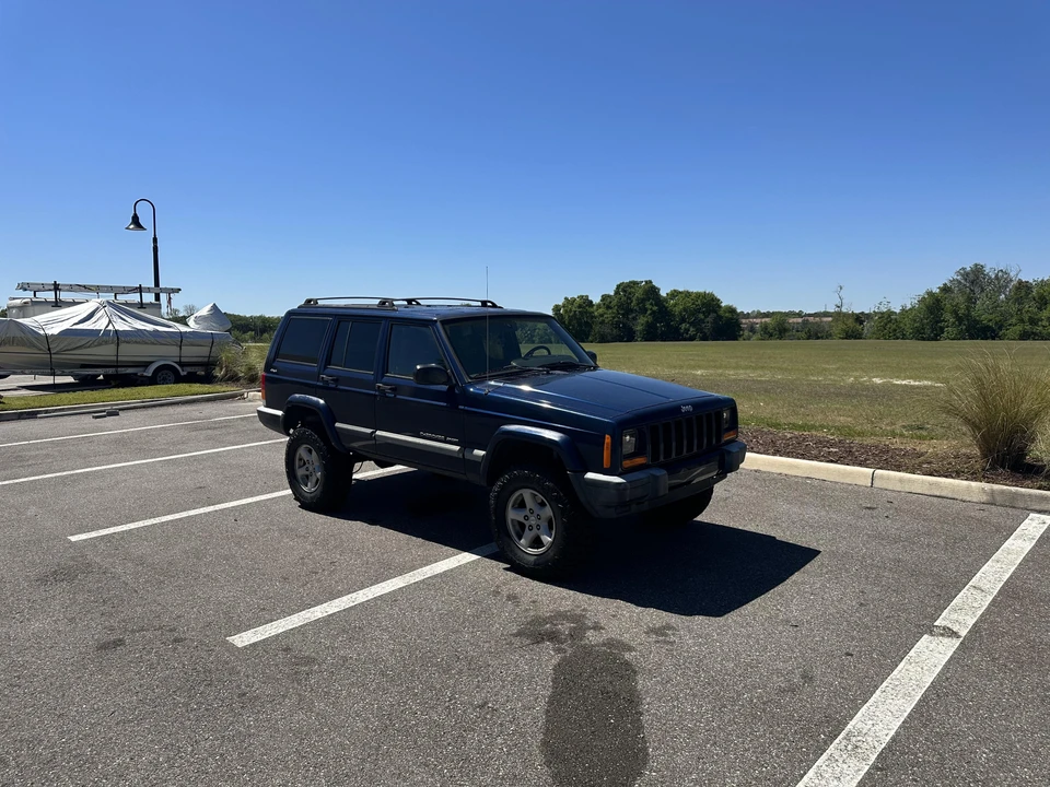 2001 Jeep XJ Cherokee - Image 25 of 31