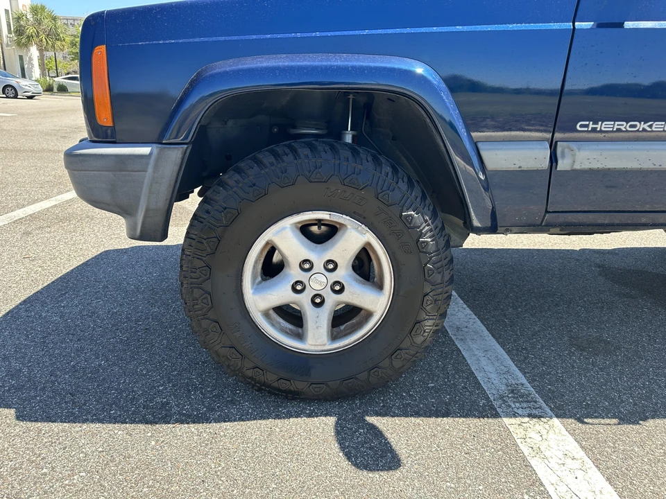 2001 Jeep XJ Cherokee - Image 28 of 31