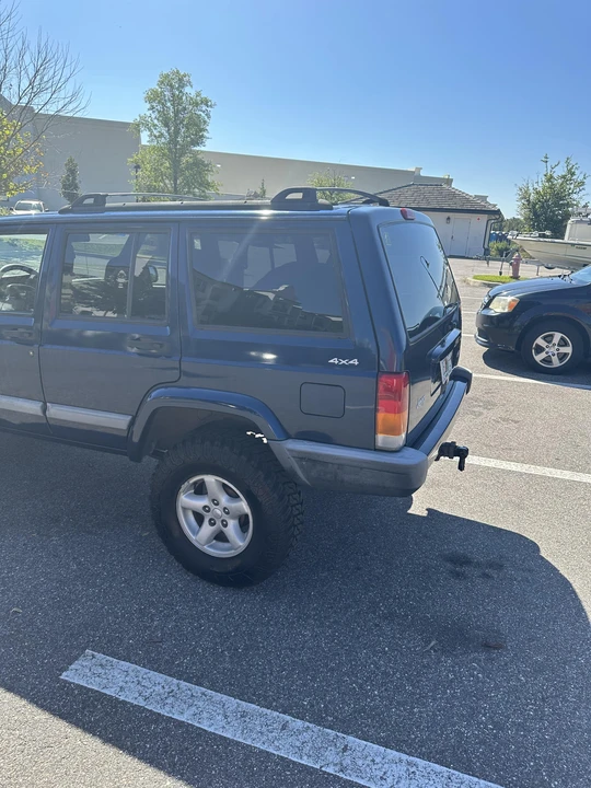 2001 Jeep XJ Cherokee - Image 31 of 31