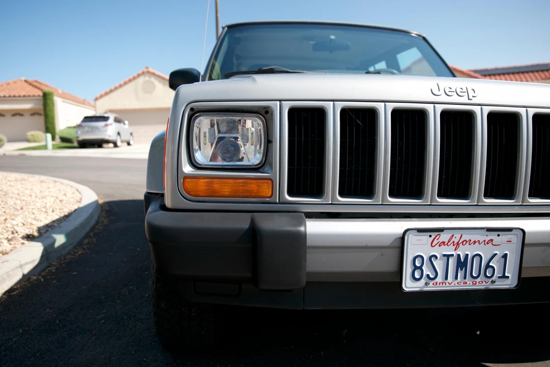 2001 Jeep XJ Cherokee - Image 29 of 31