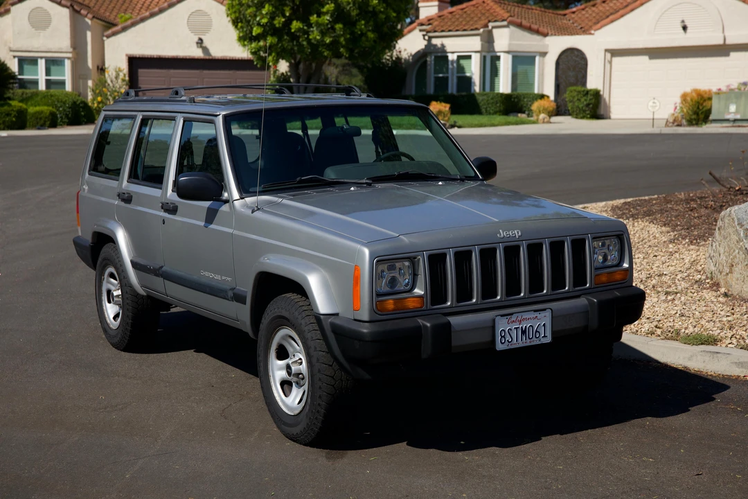 2001 Jeep XJ Cherokee - Image 26 of 31