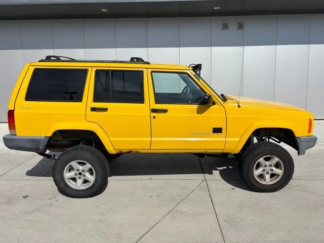 2001 Jeep XJ Cherokee - Image 3 of 12