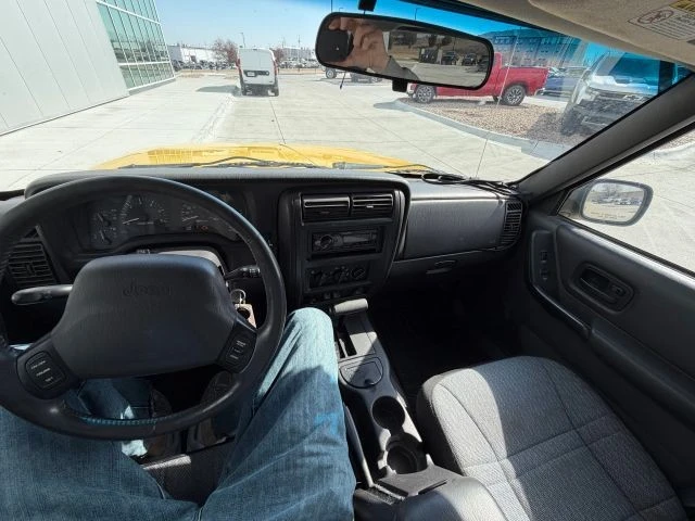 2001 Jeep XJ Cherokee - Image 15 of 16
