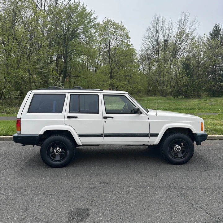 2001 Jeep TJ Wrangler - Image 2 of 12