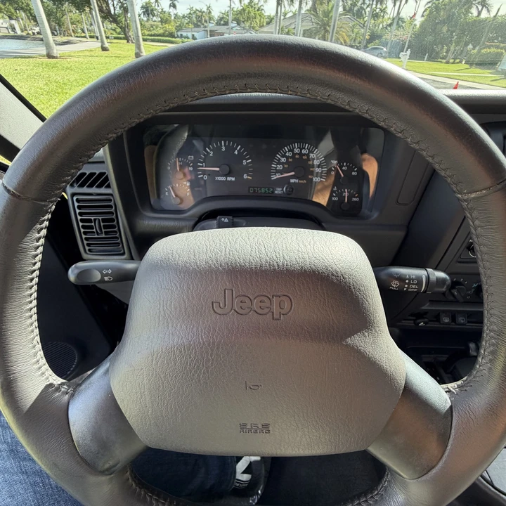 2001 Jeep XJ Cherokee - Image 26 of 31