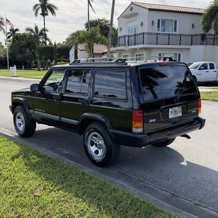2001 Jeep XJ Cherokee - Image 9 of 31