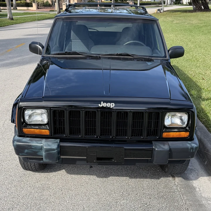 2001 Jeep XJ Cherokee - Image 5 of 31
