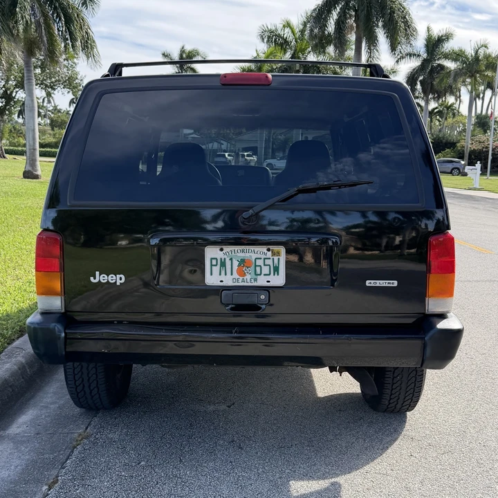 2001 Jeep XJ Cherokee - Image 12 of 31