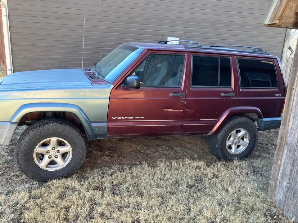 2001 Jeep XJ Cherokee - Image 2 of 8
