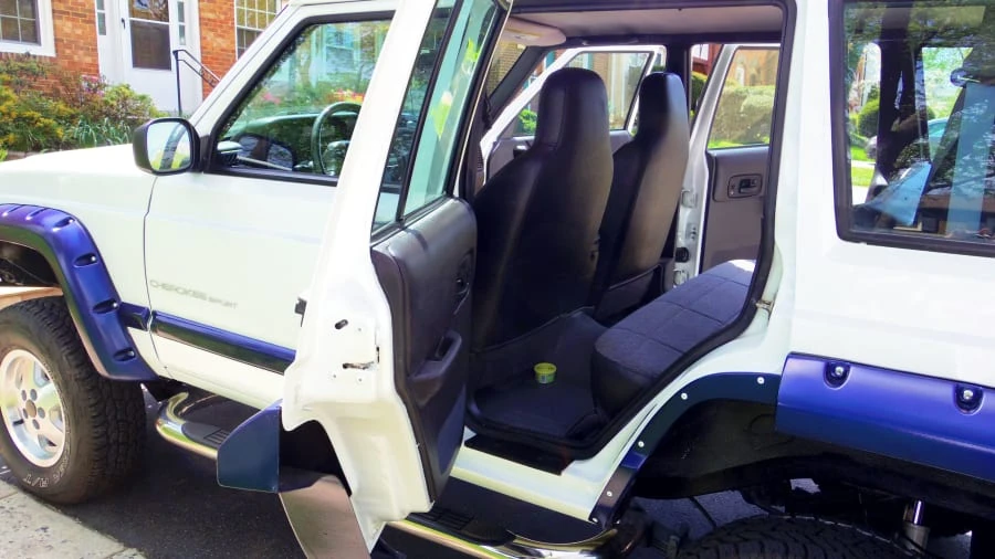 2001 Jeep XJ Cherokee - Image 5 of 14