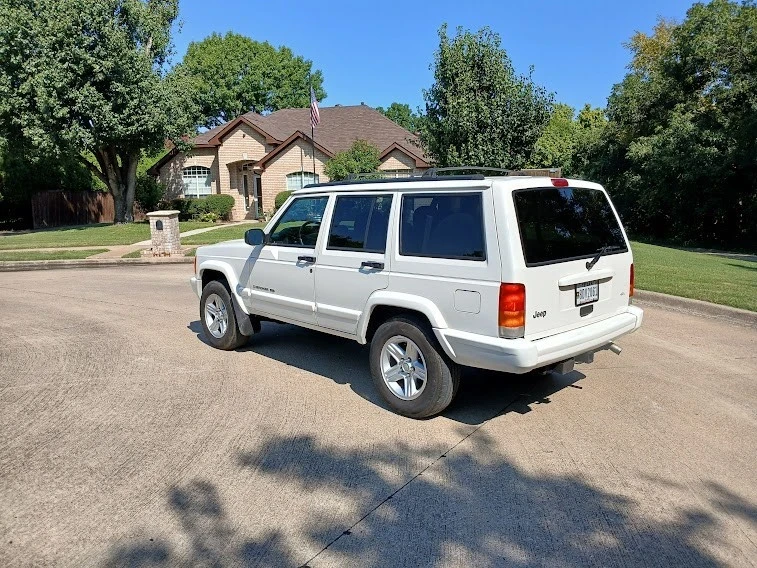 2001 Jeep XJ Cherokee - Image 3 of 14