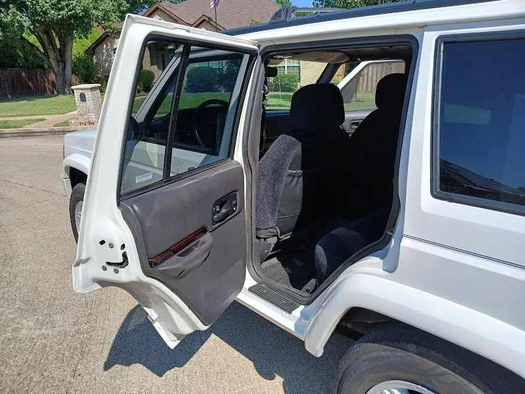 2001 Jeep XJ Cherokee - Image 6 of 14