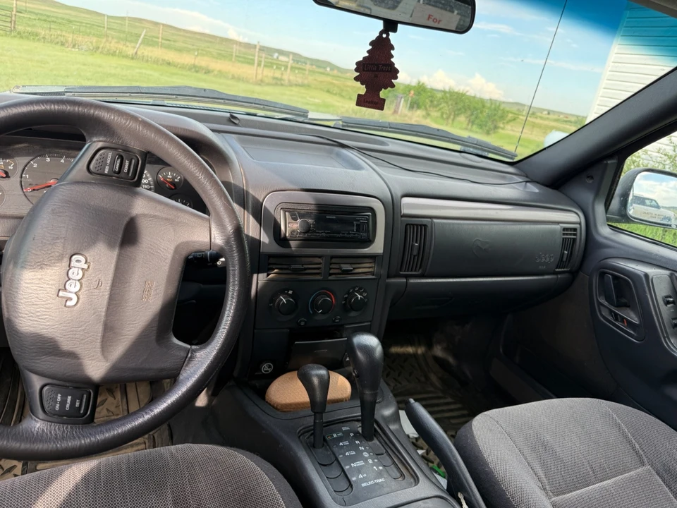 2001 Jeep WJ Grand Cherokee - Image 9 of 15