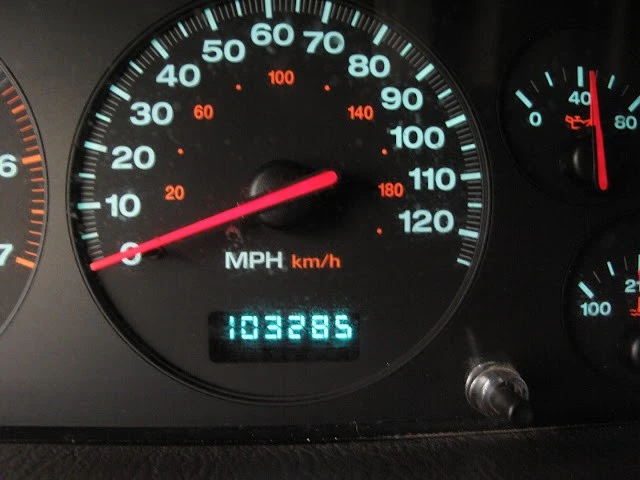 2001 Jeep WJ Grand Cherokee - Image 3 of 31