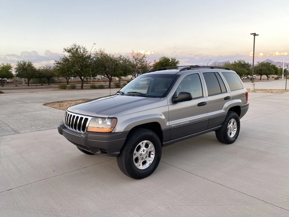 2001 Jeep WJ Grand Cherokee - Image 2 of 31