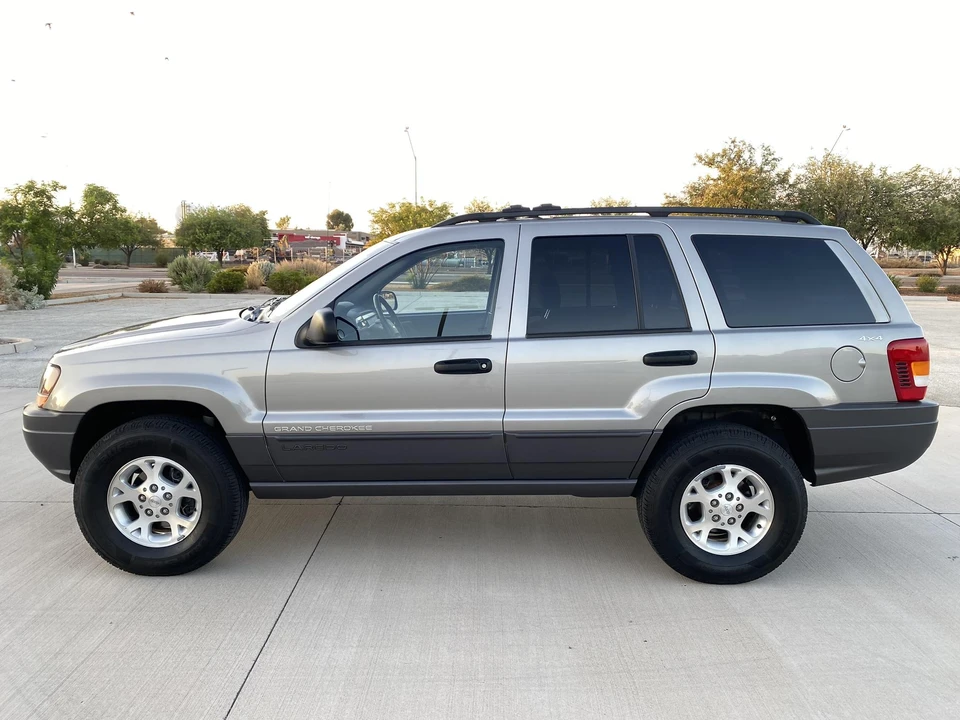 2001 Jeep WJ Grand Cherokee - Image 9 of 31