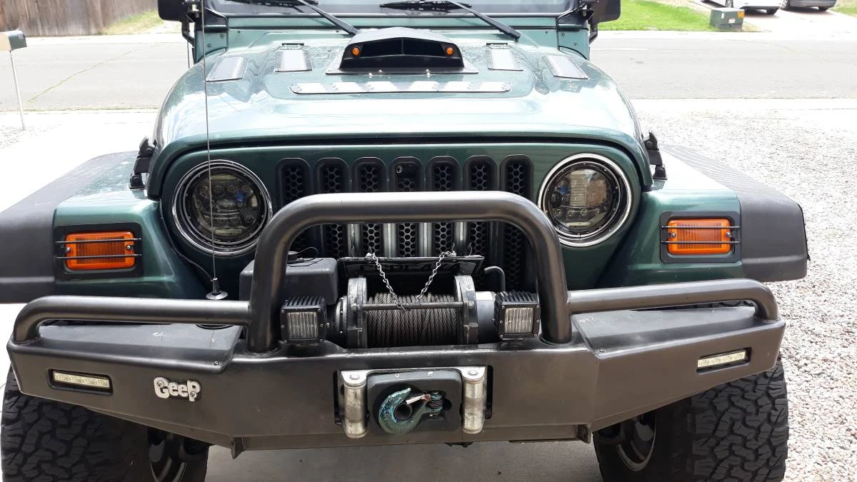 2001 Jeep TJ Wrangler - Image 2 of 11