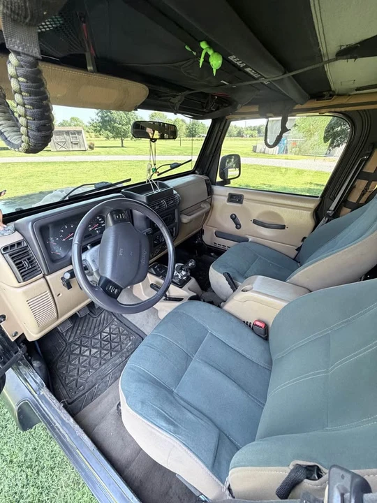 2001 Jeep TJ Wrangler - Image 5 of 8