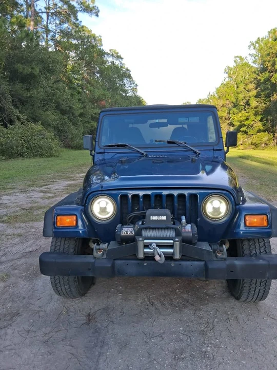 2001 Jeep TJ Wrangler - Image 2 of 20