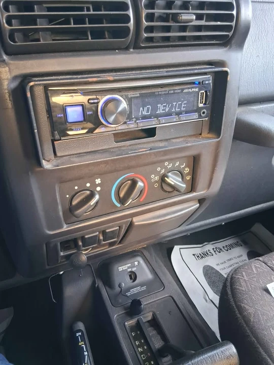 2001 Jeep TJ Wrangler - Image 17 of 20