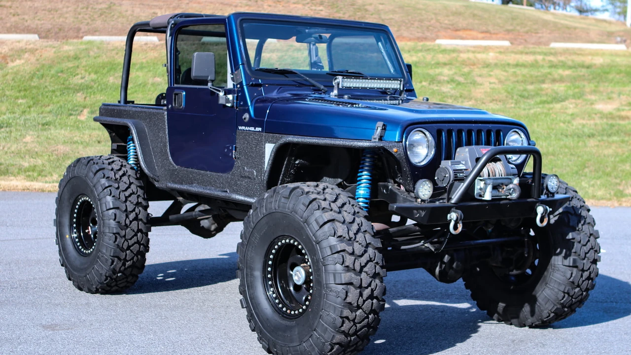 2001 Jeep TJ Wrangler - Image 3 of 31