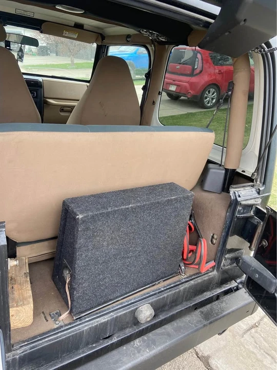 2001 Jeep TJ Wrangler - Image 9 of 12
