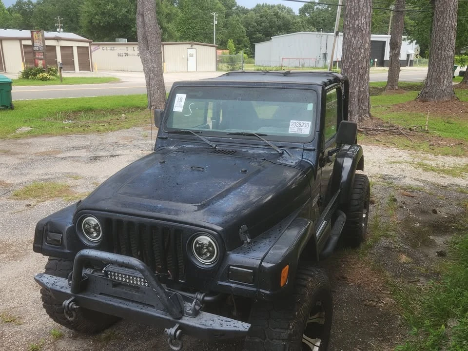 2001 Jeep TJ Wrangler - Image 2 of 14