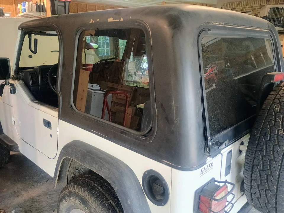 2001 Jeep TJ Wrangler - Image 17 of 17