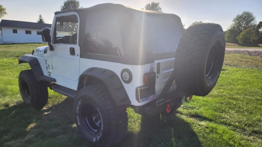 2001 Jeep TJ Wrangler - Image 6 of 11