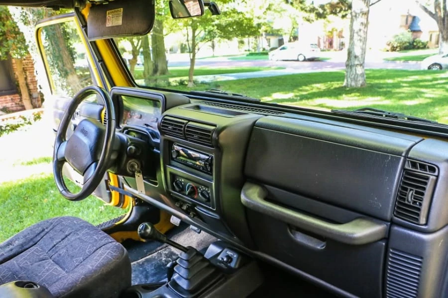2001 Jeep TJ Wrangler - Image 9 of 10