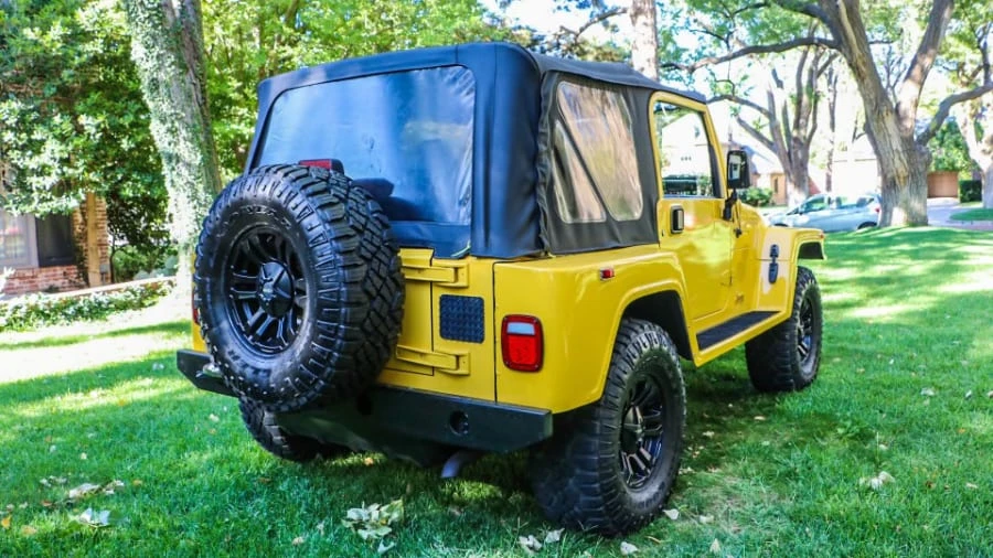 2001 Jeep TJ Wrangler - Image 3 of 10