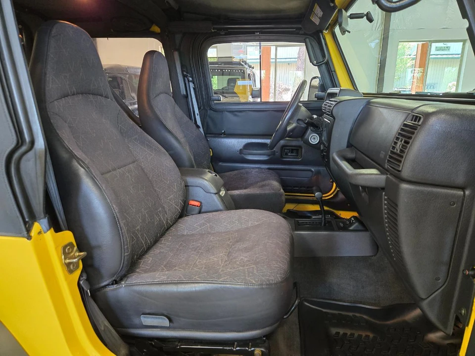 2001 Jeep TJ Wrangler - Image 11 of 14