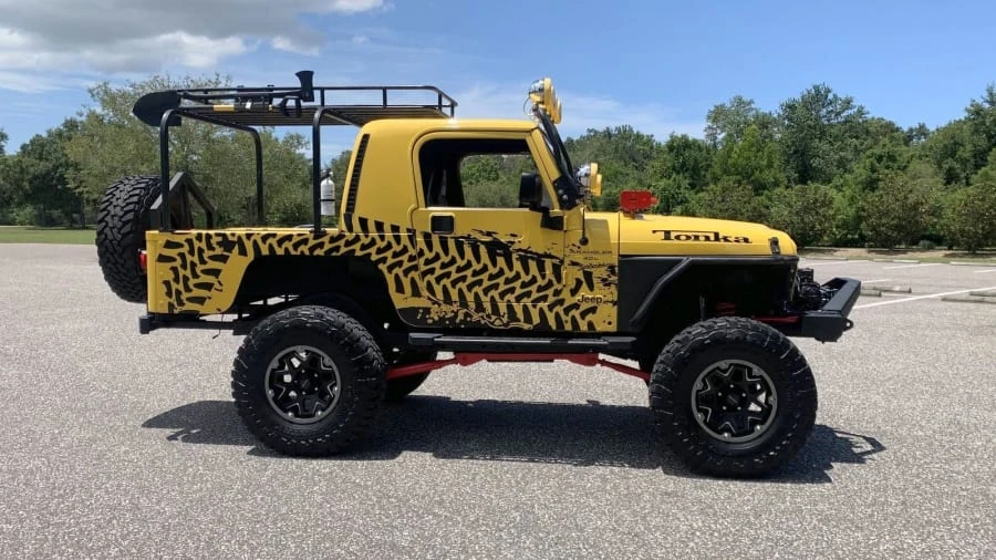 2001 Jeep TJ Wrangler - Image 2 of 21