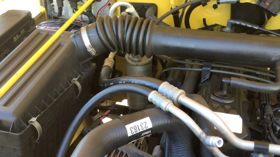 2001 Jeep TJ Wrangler - Image 15 of 17