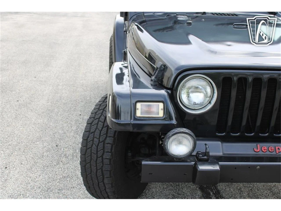 2001 Jeep TJ Wrangler - Image 29 of 31