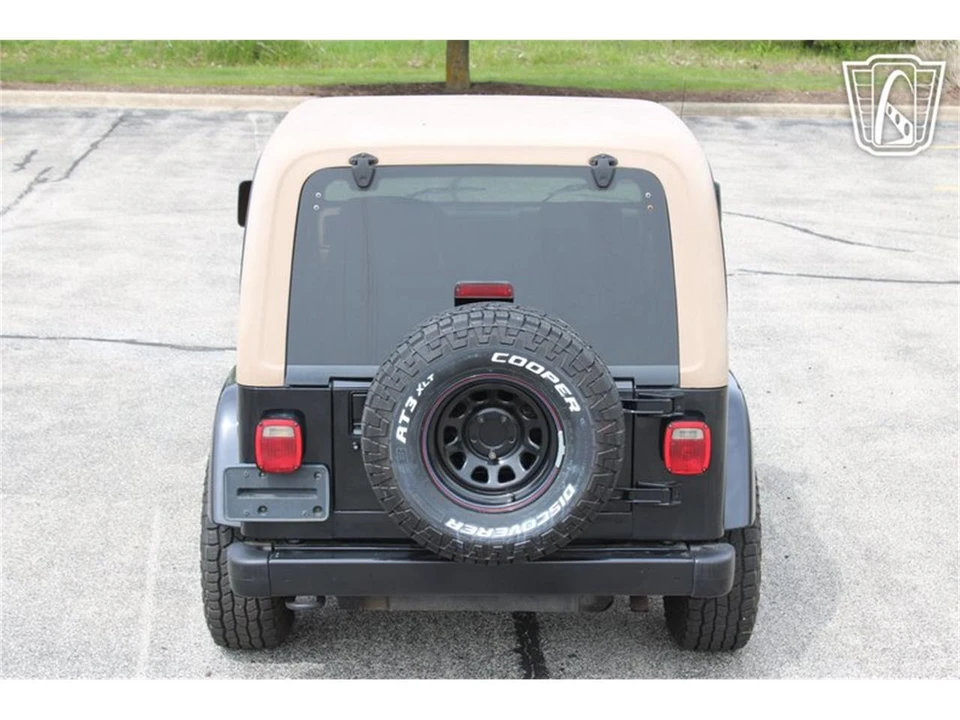 2001 Jeep TJ Wrangler - Image 10 of 31
