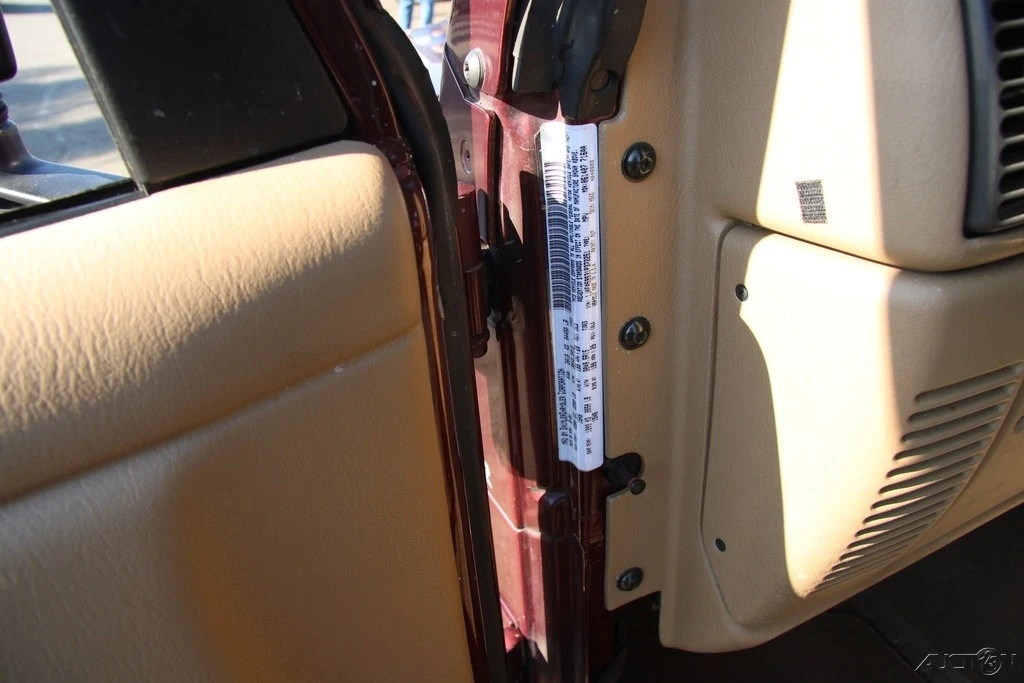 2001 Jeep TJ Wrangler - Image 11 of 21