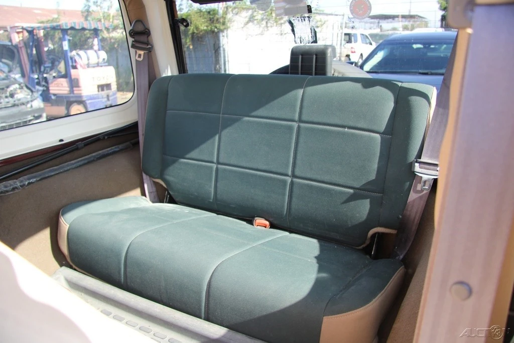 2001 Jeep TJ Wrangler - Image 20 of 21