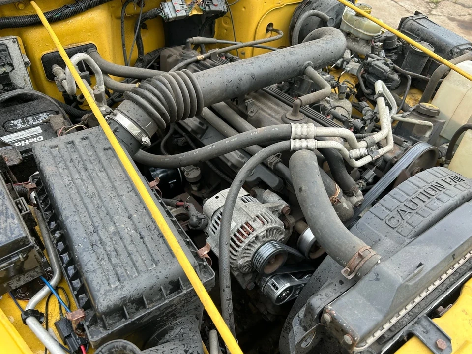 2001 Jeep TJ Wrangler - Image 10 of 19