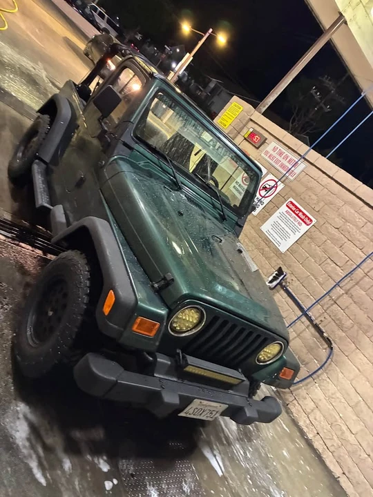 2001 Jeep TJ Wrangler - Image 2 of 15